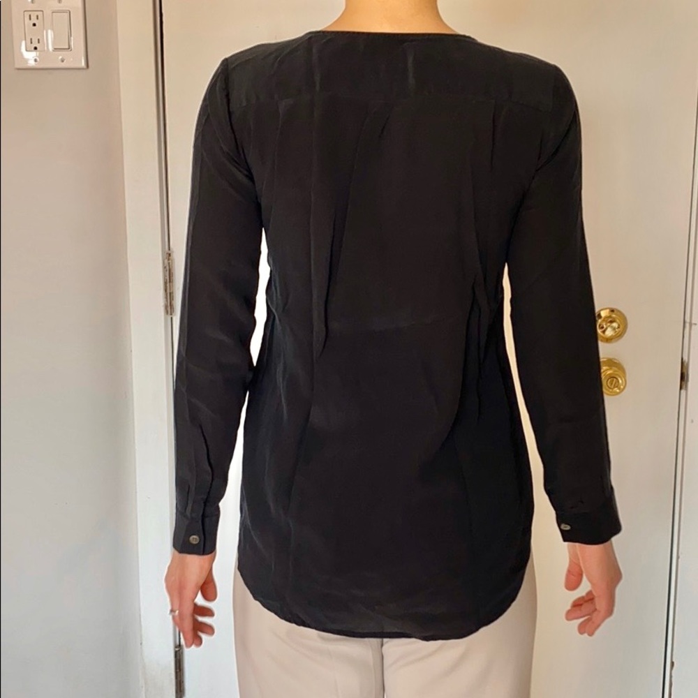 Banana Republic Black Silk V- neck Blouse - Picture 5 of 5